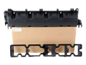 Rocker Valve Cover Citroen C4 / C4 Picasso C8 Jumpy I II Fiat Scudo I II Peugeot 307 308 407 807 1.8 2.0 16V 9657066980