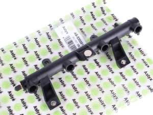 Fuel Injector Rail Citroen Berlingo C5 III C3 C4 II Picasso DS3 DS4 Peugeot Partner III 207 208 2008 308 5008 1.4 VTI 1.6 VTI 198552