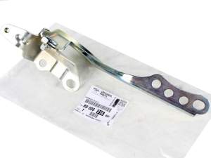 ZAWIAS MASKI PRAWY CITROEN C1 II 14- r. B000831680