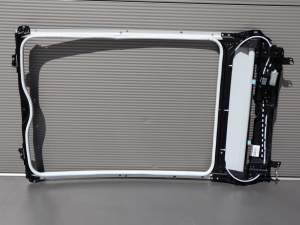 ROLETA DACHU PANORAMICZNEGO JASNA PEUGEOT 308 II T9 13-21 r. 