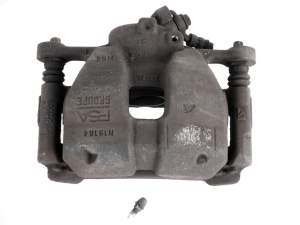 ZACISK HAMULCOWY LEWY PRZEDNI CITREON C4 III C4 X PEUGEOT 208 2008 II DS3 CROSSBACK OPEL CORSA F MOKKA B 9835571780 11.3571-1439.3