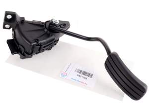 Throttle Accelerator Pedal Potentiometer Nissan Primastar Renault Trafic II Opel Vivaro 2.0 16V 18002-00QAA 7700313060 91166581 4400482