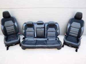 Autosofa hinten Sitze vorne rechts links Renault Arkana 19-