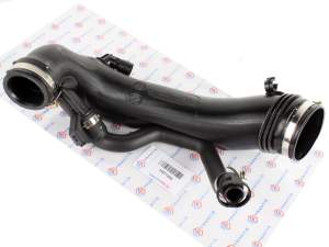 PRZEWÓD DOLOTOWY POWIETRZA CITROEN C3 III C4 II / C4 PICASSO II C5 III PEUGEOT 208 2008 308 II 3008 I II 508 RCZ 1.6 VTI THP 9811909980