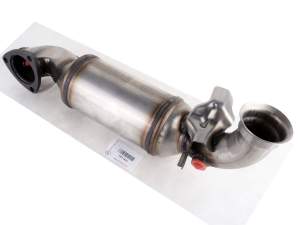 Catalyseur Citroen C4 II C4 Picasso C5 III DS3 DS4 DS5 Peugeot 207 208 308 II 3008 508 RCZ 1.6 THP 1706Z3 1706Z2 1706W3 1706W6 1706Z3 1706F6 1706P8