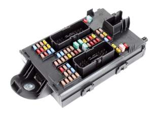 Comfort Module Fuse Box Volvo S60 S90 V60 V90 XC60 XC90 32142591