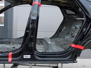 PRÓG LEWY SŁUPEK ŚRODKOWY CITROEN C4 III 20- r. KTVD 1675411780
