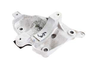 Water Pump Mount Bracket Volvo S60 S90 V60 XC60 XC90 2.0 T6 T8 Hybrid Twin Engine