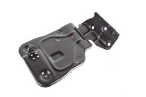 ZAWIAS MASKI PRAWY IVECO S-WAY 19- r. 5802338853