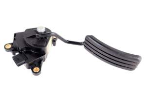 PEDAŁ POTENCJOMETR GAZU RENAULT ZOE 12-22 r. 180102742R