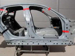 Right Center Pillar Sill BMW I4 G26 21- C4P