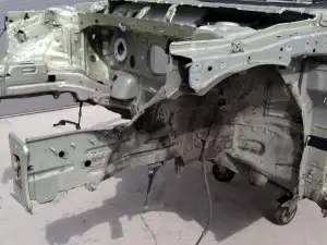 Front Left Longeron Skoda Superb IV 5Q0 803 105