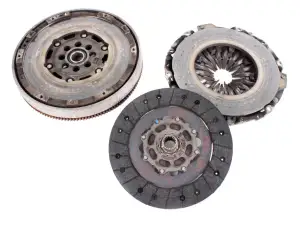 Clutch Set Citroen Jumpy IV Vivaro C Zafira D 2.0 9845670680