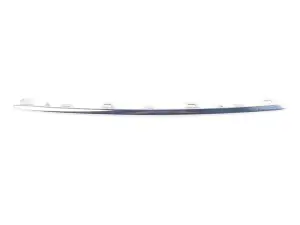 Moulure Inférieure Avant Droite Mercedes-Benz EQA EQB A2438884800