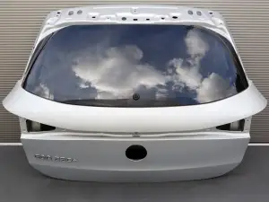 KLAPA TYLNA Z SZYBĄ MERCEDES-BENZ EQA H243 21-24 r. 775