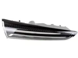 LAMPA LEWA TYLNA W KLAPĘ RENAULT CAPTUR II LIFT MITSUBISHI ASX 265553268R