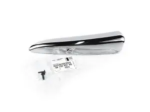 Baguette Chromée de Pare-chocs Avant Droit Citroen DS5 11-18 96732937VD 9673293777