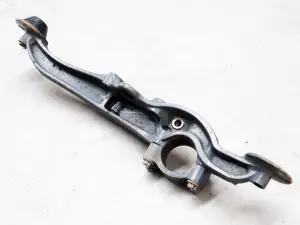 Support Fixation Arrière Gauche Mercedes Actros MP4 MP5 A9613280041