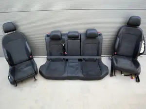 Sitz vorne links rechts Autosofa hinten Volkswagen Arteon 20- Kombi Shooting Brake