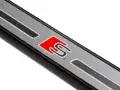 LISTWA NAKŁADKA OSŁONA PROGU WEWNĘTRZNA PRAWA LED AUDI A5 II 8W6 8W7 17-24 r. COUPE CABRIO S-LINE 8W6947418A