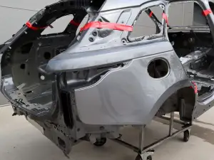 BŁOTNIK PRAWY TYLNY ĆWIARTKA LAND RANGE ROVER VELAR L560 17- r. CORRIS GREY