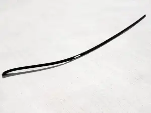 LISTWA DACHOWA PRAWA MERCEDES-BENZ EQC N293 19-24 r. A2936900200