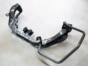 Rear Cabin Suspension Beam Mercedes Actros MP4 MP5 A9603101469