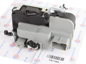 Türschloss vorne rechts Citroen Berlingo I II Peugeot Partner I II 96-08 9135J4
